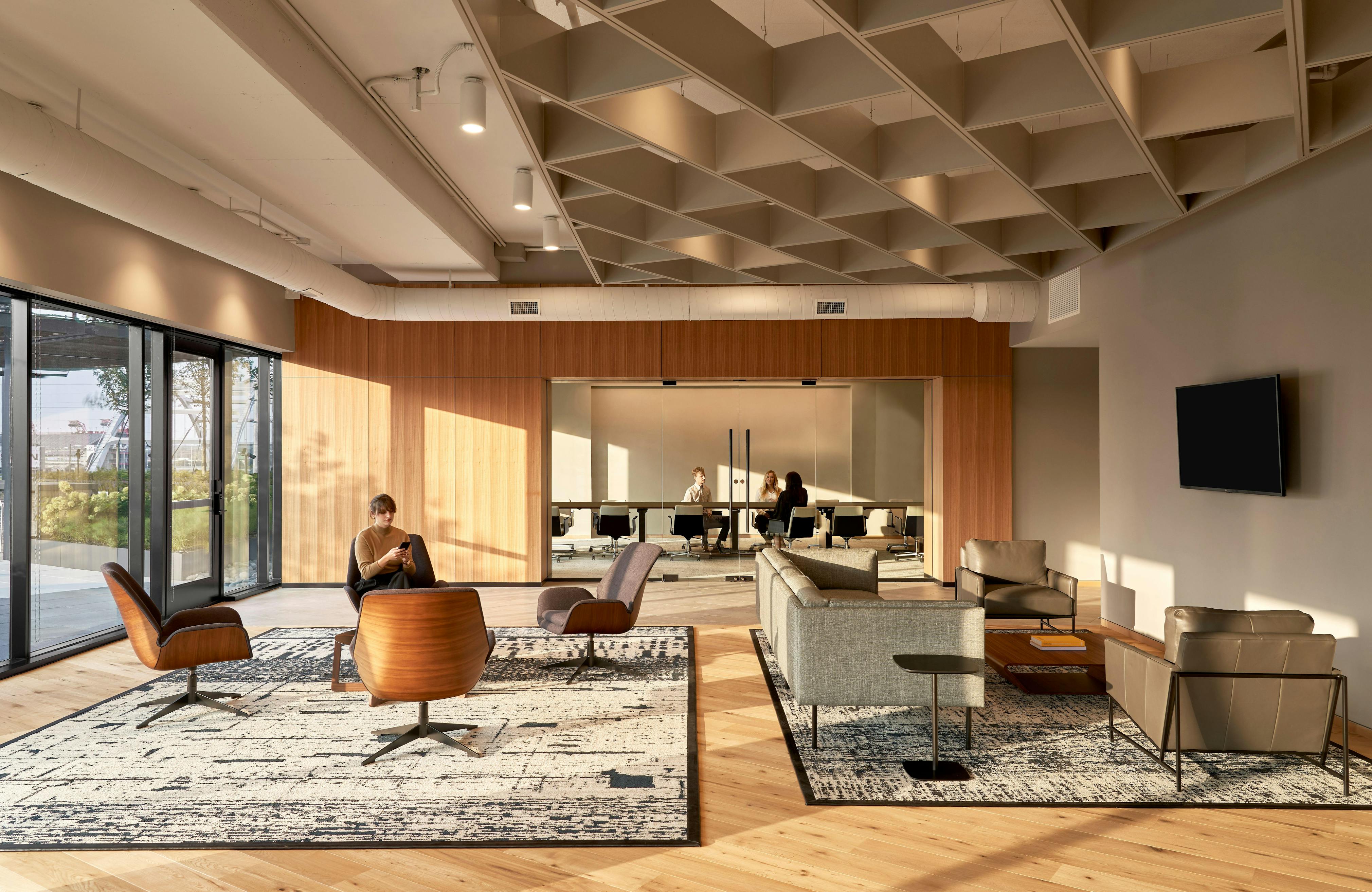 01 Peabody Plaza Club Room copy