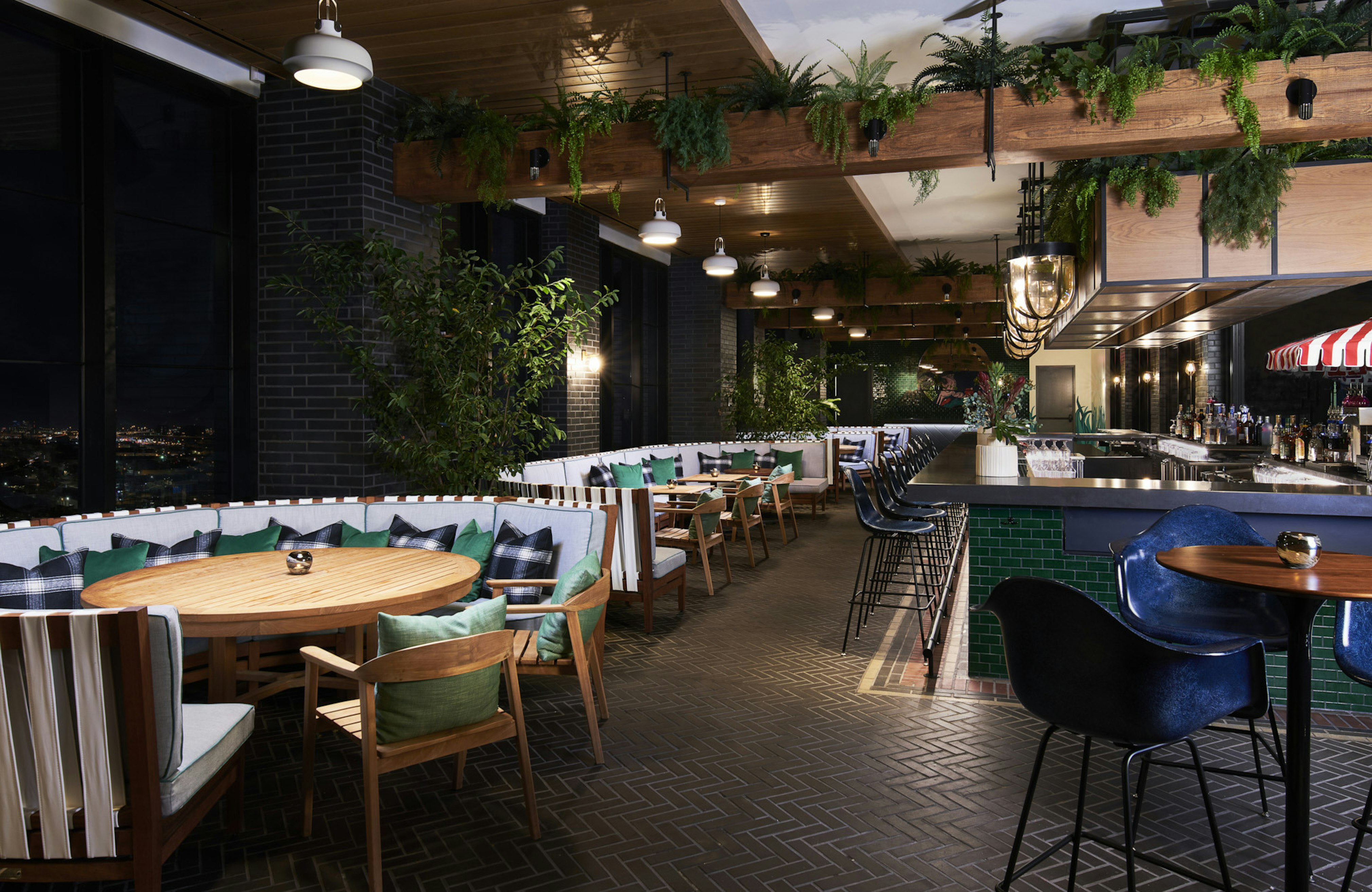 200708 Virgin Nash s36 2870 1763 copy