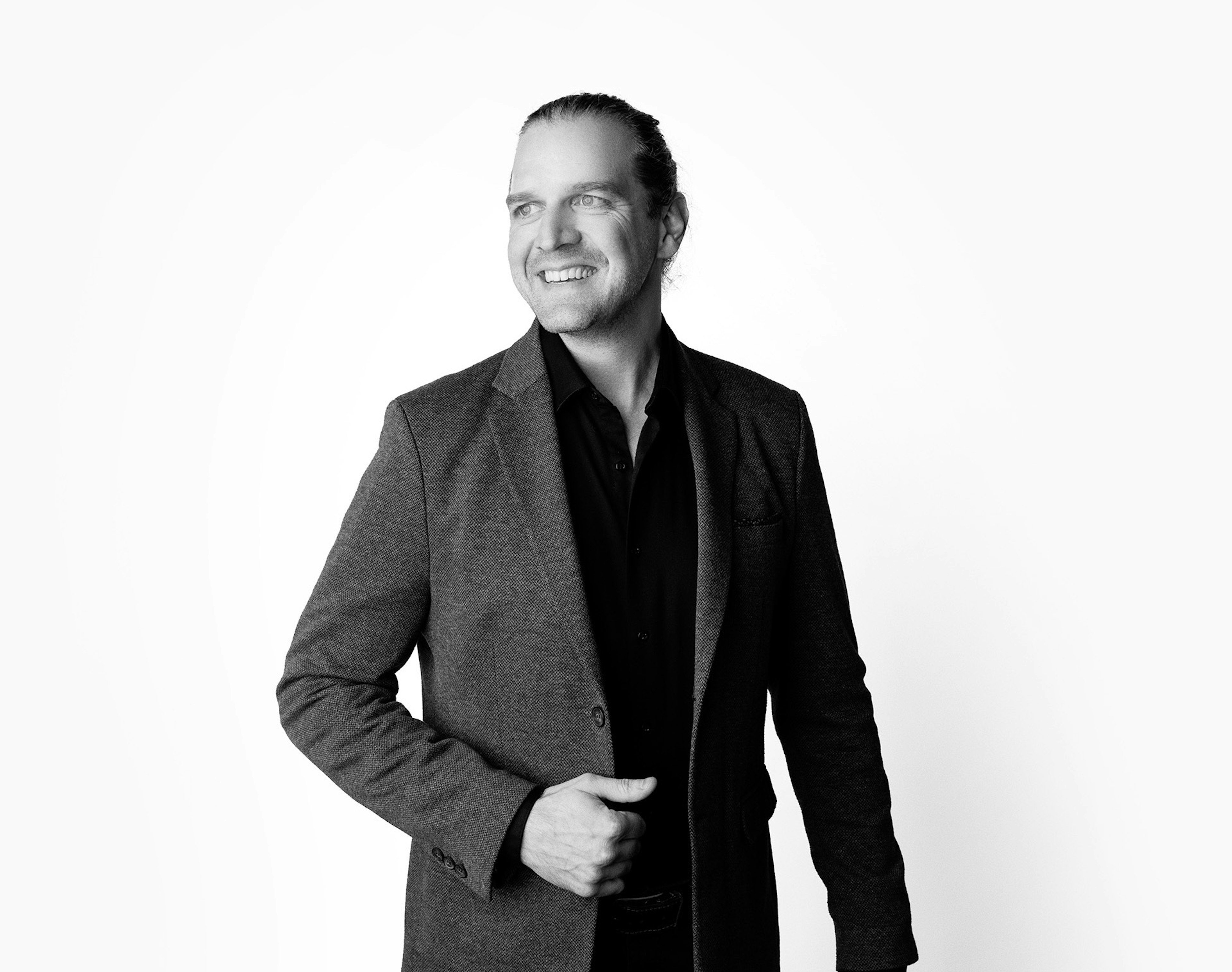 Hastings 7 25 0081 Edit BW 128x101