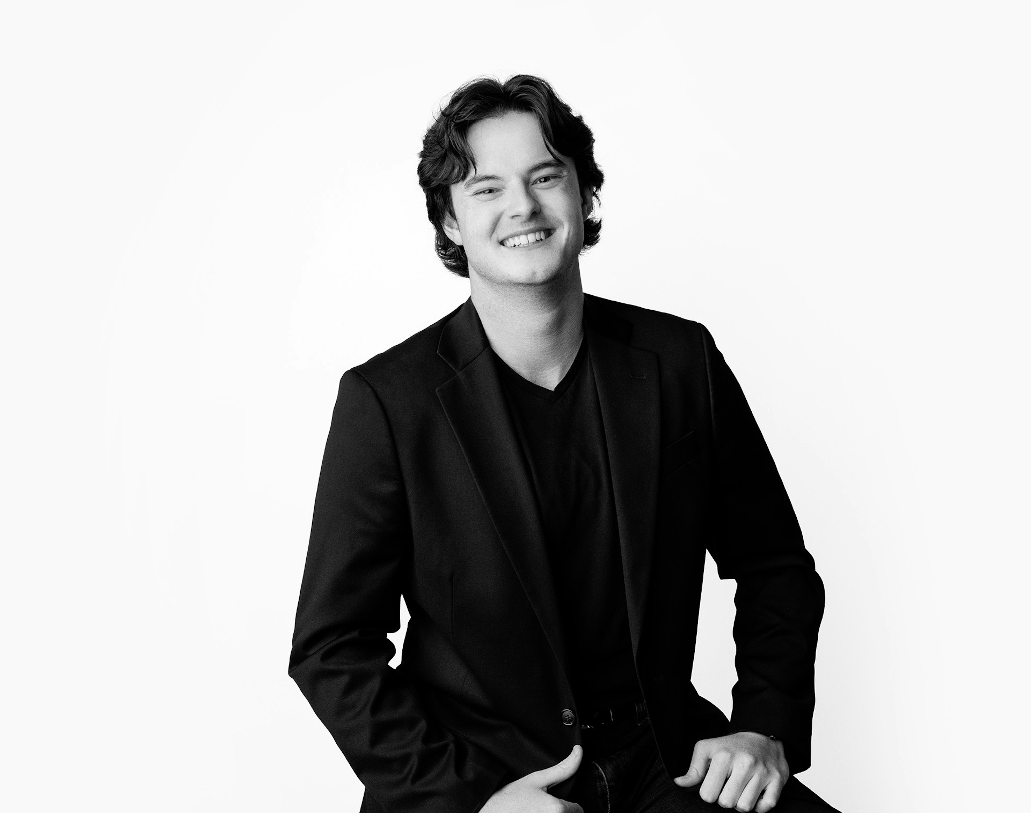 Hastings 7 25 0214 Edit BW 128x101