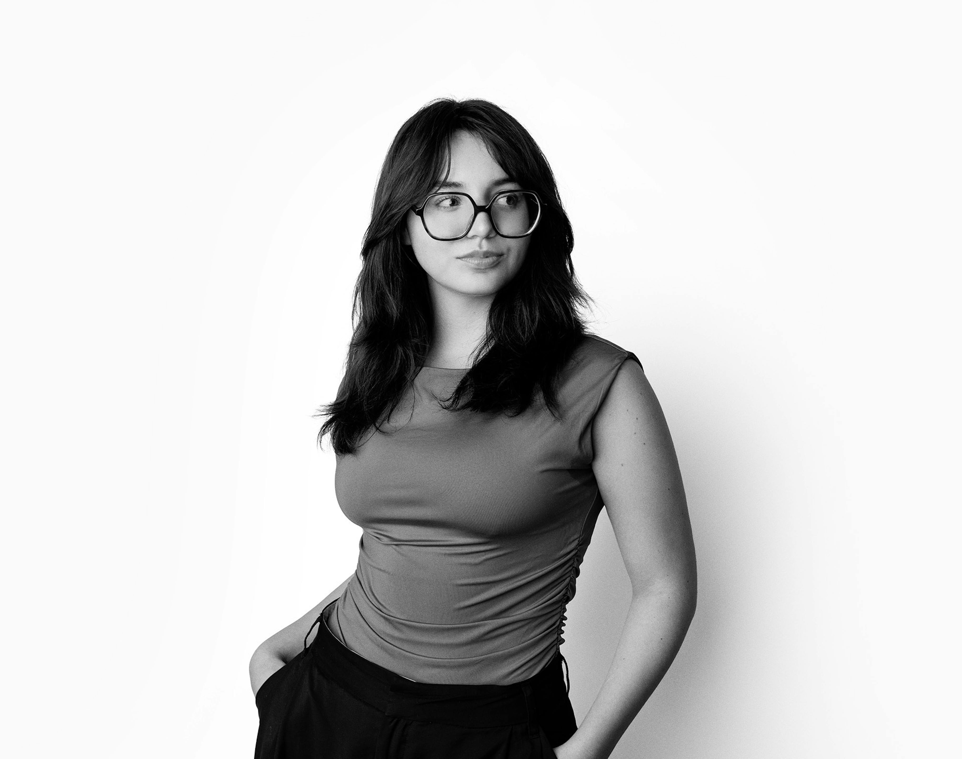 Hastings 8 25 0122 Edit BW 128x101