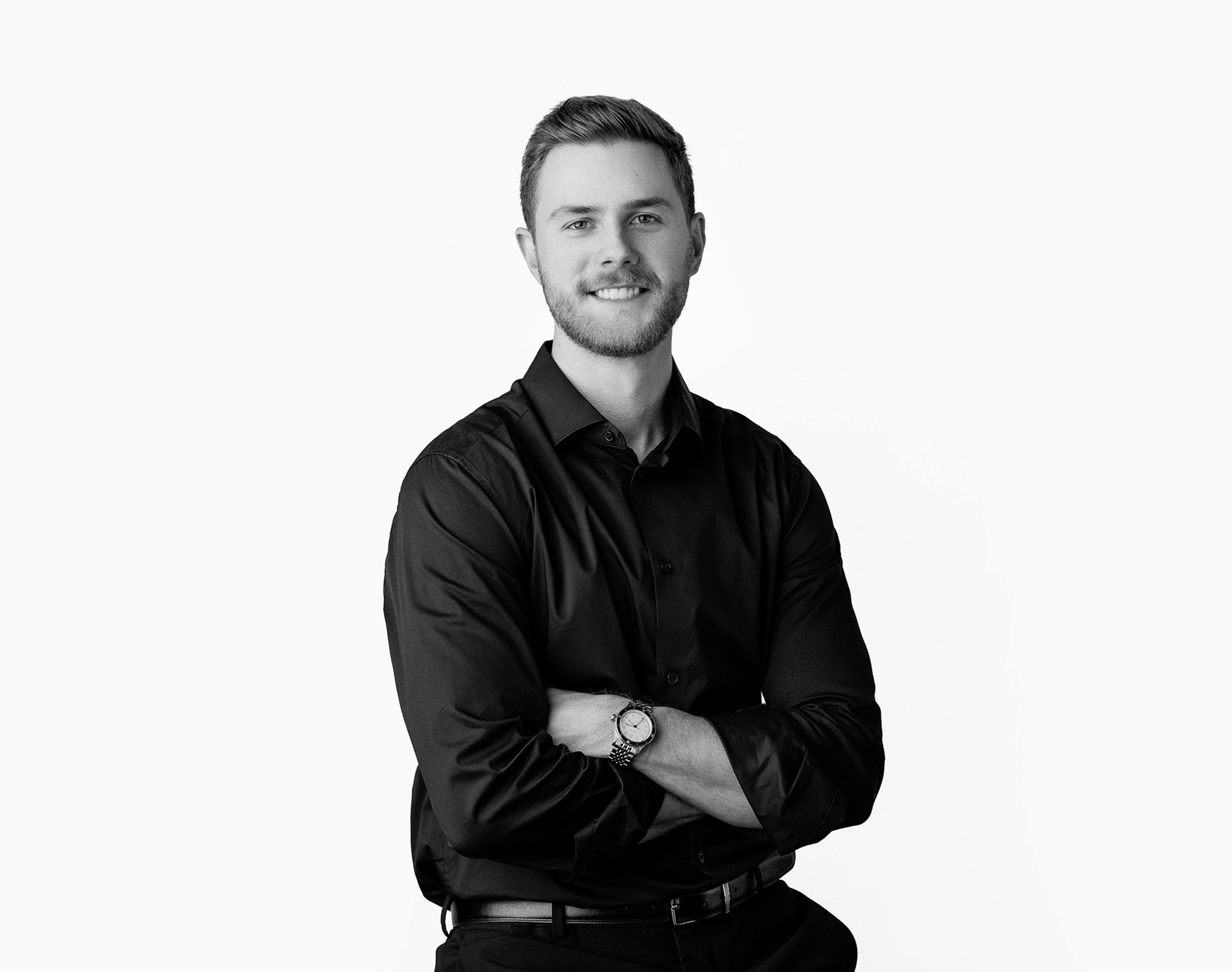 Hastings 9 24 0560 Edit BW 128x101